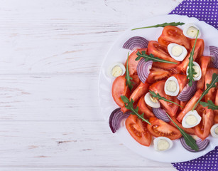 Salad with quail eggs
