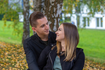 Fototapeta premium Funny couple laughing with a white perfect smile