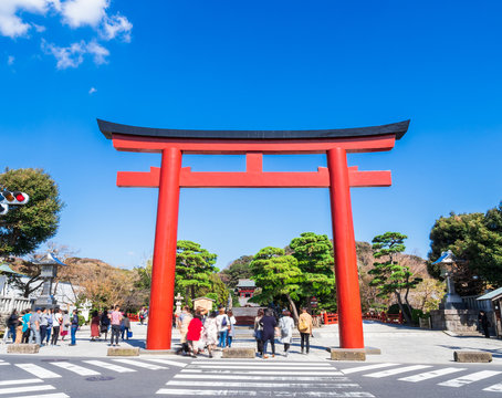江ノ島神社 のストック写真 ロイヤリティフリーの画像 ベクター イラスト Adobe Stock