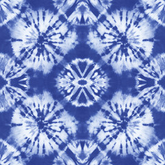 Materiał do szycia Seamless pattern, abstract tie dyed fabric of indigo color on white cotton. Hand painted fabrics. Shibori dyeing