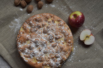 apple pie with nuts