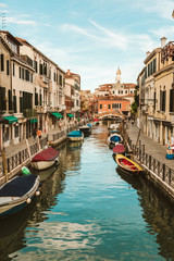 Fototapeta na wymiar Colourful venetian streets 