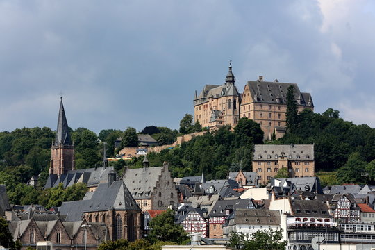 Marburg Stadtansicht mit Schloß, Elisabethkirche und Oberstadt