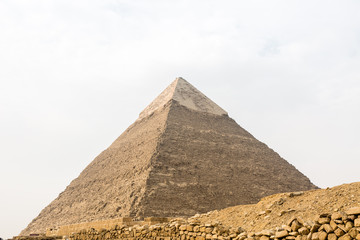 Fototapeta na wymiar Pyramids in Gisa
