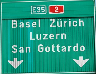 Zurich Freeway Sign