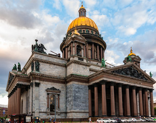 Fototapeta na wymiar View of St. Isaac's Cathedral on a summer day against the backdrop of beautiful clouds, St. Petersburg, Russia