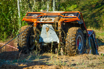 Obraz premium Off-road vehicles on water and mud