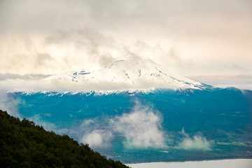 Hermosos volcanes de la Cordillera de los Andes Chile