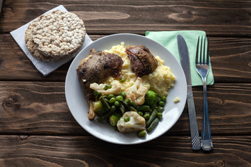 Roast chicken fillet and vegetables