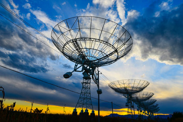 The observatory in the evening,The silhouette of a radio telesco