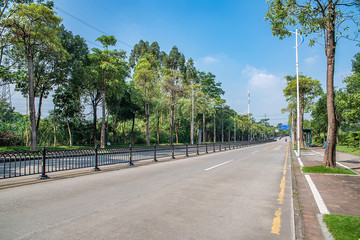 Street environment of Dalang Fashion Town, Longhua District, Shenzhen