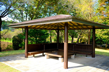 公園の休憩所