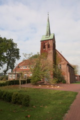 Fototapeta na wymiar Plaggenburg Kirche 