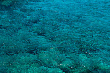 Fototapeta premium Natural background of emerald, turquoise sea water