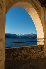 Fototapeta na wymiar Eremo di Santa Caterina del Sasso, Lago Maggiore, Leggiuno, Varese, Lombardia, Italia