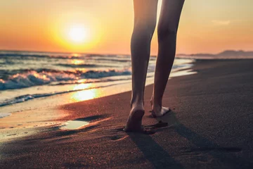 Foto auf Acrylglas Walking on the beach in sunset time © Mediteraneo