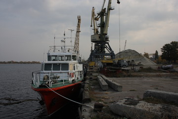 Boat and crane