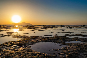 Obraz premium Wonderful sunset in Sharm-El-Sheikh, Egypt over Tiran island, Red sea, Saudi Arabia