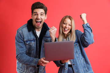 Portrait of a cheerful young couple