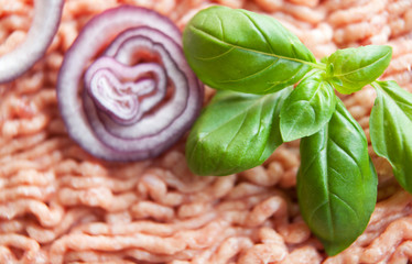 hachis échalote et basilic