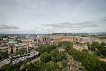 Fototapeta na wymiar vista panoramica de edimburgo