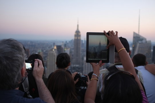 Taking pictures, Empire State Building