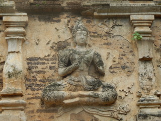 Fototapeta na wymiar Estatua Buda 