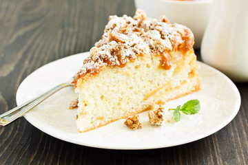 Apple cake with caramel and crumble.