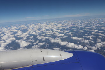 Fototapeta na wymiar Planes and Clouds