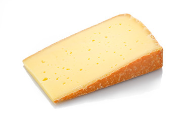 Bergkäse aus Südtirol Italien weiß isoliert