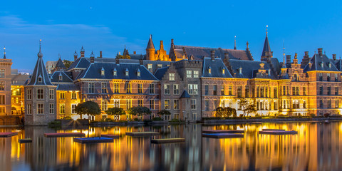 Fototapeta na wymiar Parliament Binnenhof The Hague