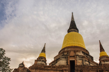 Fototapeta premium Pagoda in the temple around ayutthaya.
