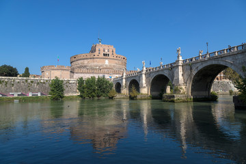 Obraz na płótnie Canvas view of Castel Sant'Angelo