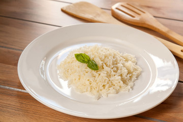 Garnish rice boiled with basil