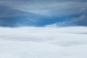 Fototapeta na wymiar LANDSCAPE OF SNOW WTIH BLUE SKY AND CLOUD