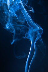 Obraz premium Abstract blue smoke swirls