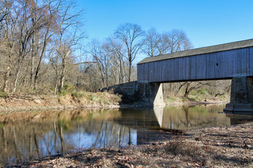 Obraz premium Covered bridge