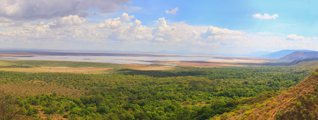 Ngorongoro crater / Photo - view from the hill to Ngorongoro crater, Tanzania, Africa