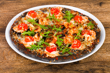 Pizza with prawns