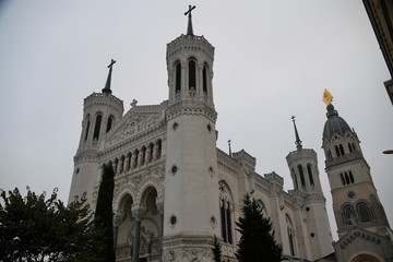 Fototapeta na wymiar basilique de Fourvière Lyon