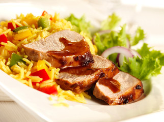 PORK FILLETS WITH SAUCE