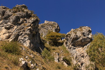 Schroffe Kalkfelsen am Monte Grona (Luganer Alpen)
