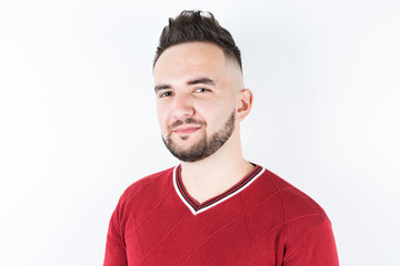 Obraz premium Close up portrait of smiling young man