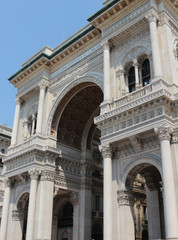 Fototapeta na wymiar The Galleria Vittorio Emanuele II is Italy's oldest active shopping mall and a major landmark of Milan, Italy.