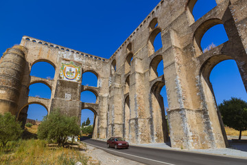 Fototapeta na wymiar Old aqueduct - Elvas Portugal