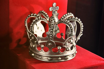 Crown on a red background