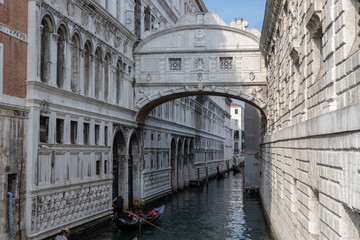 Fototapeta na wymiar Sospiri's Bridge, Venice Italy
