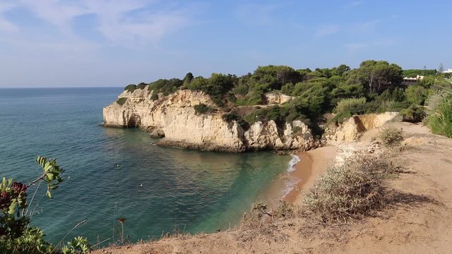 Tremocos Beach, Armacao de Pera