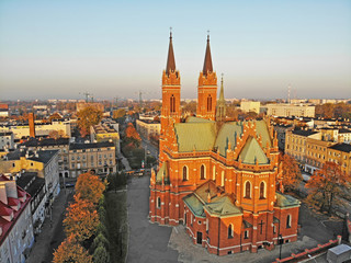 Łódź- Bałuty, Plac Kościelny. - obrazy, fototapety, plakaty