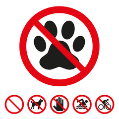 No pets sign on white background.